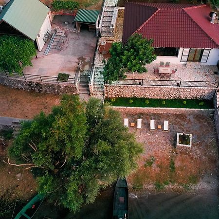 Ferienwohnung Luxury House Lotos Golubovci Exterior foto